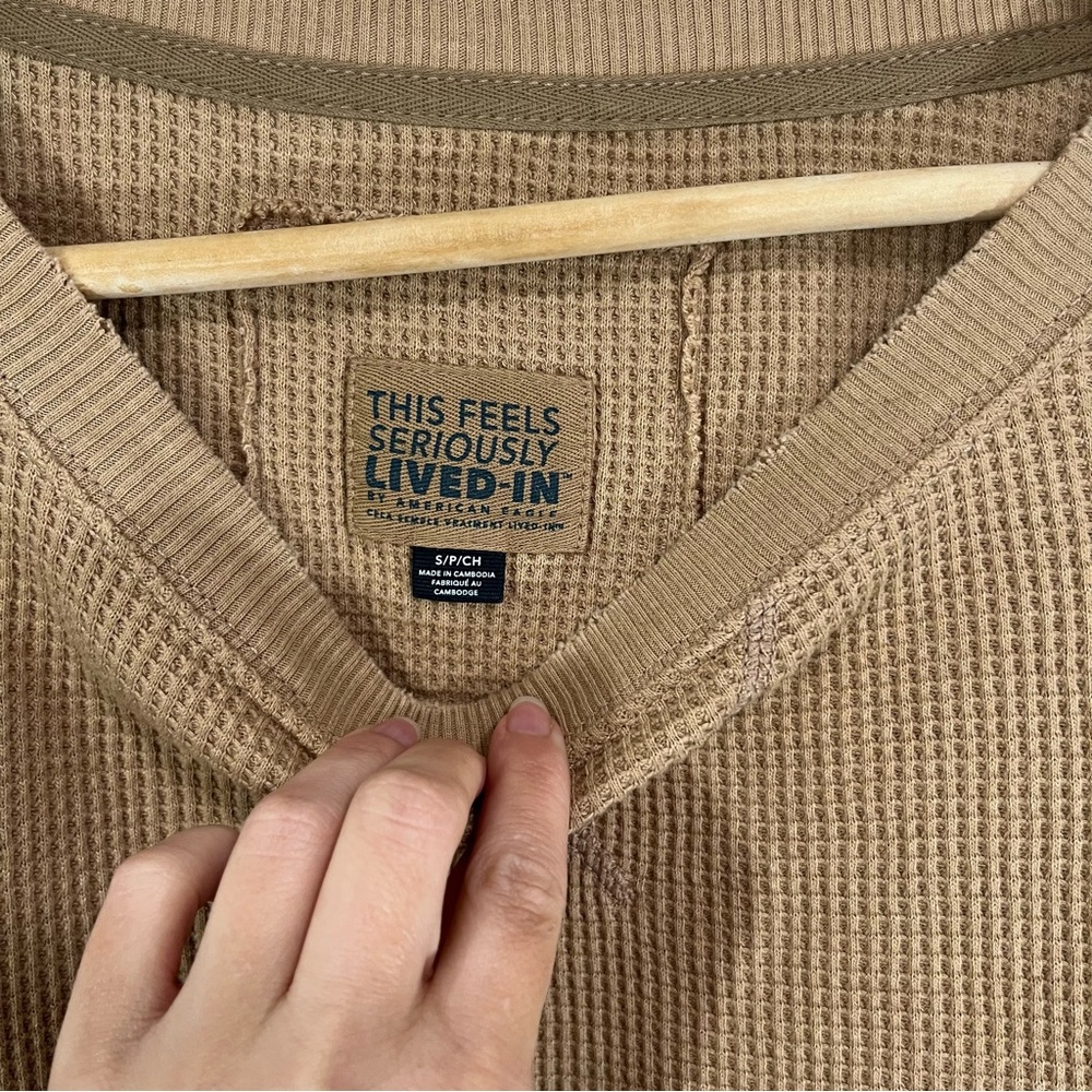American Eagle Outfitters Oversized Lived-In Waffle Knit Pullover Tan S - Picture 4 of 8